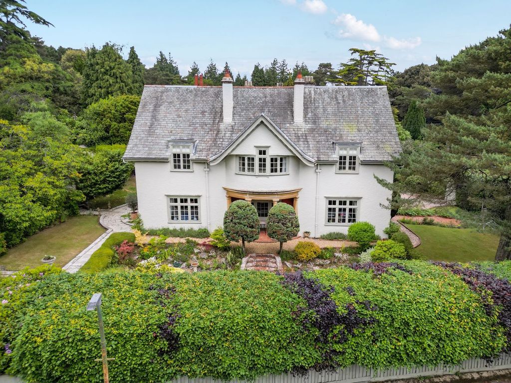 Property photo 1 of 22