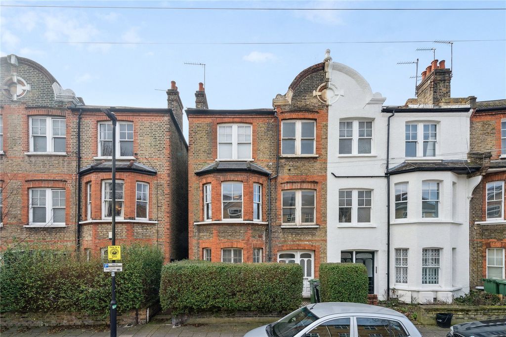 Property photo 3 of 15 Picture No. 16