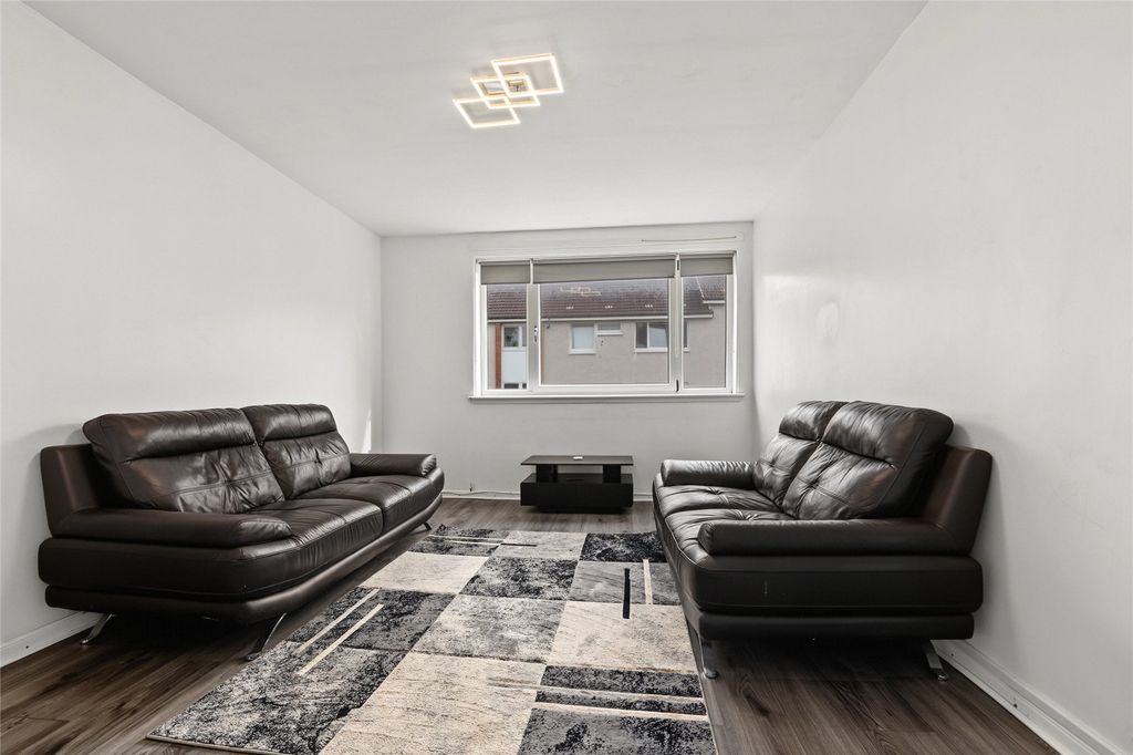 Property photo 2 of 14 Picture No. 46