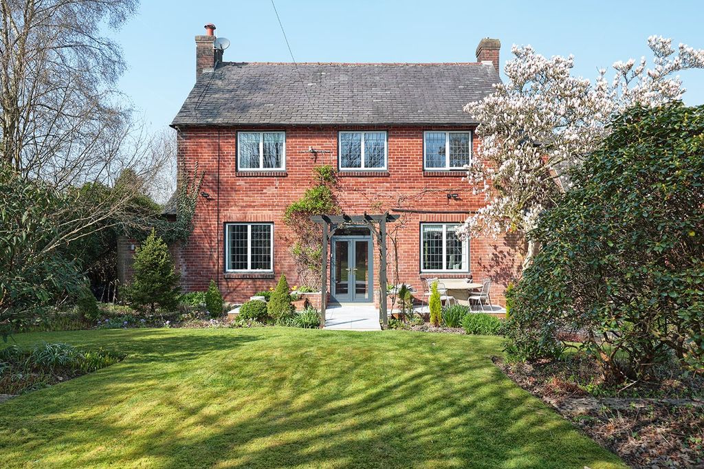 Property photo 2 of 32 4397956