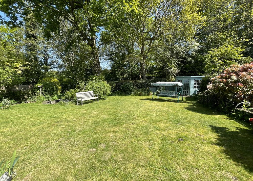 Property photo 2 of 10 2