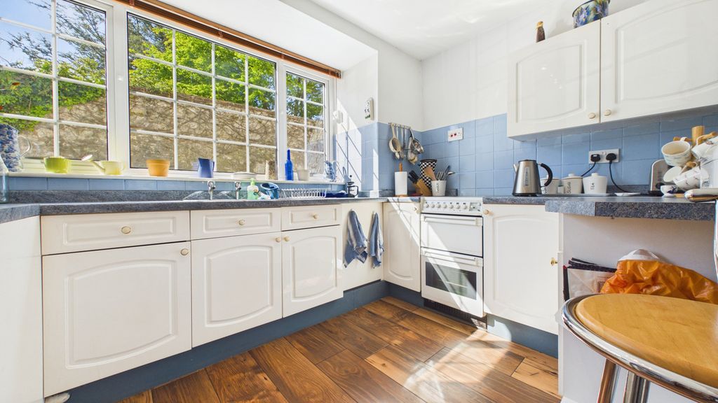 Property photo 1 of 26