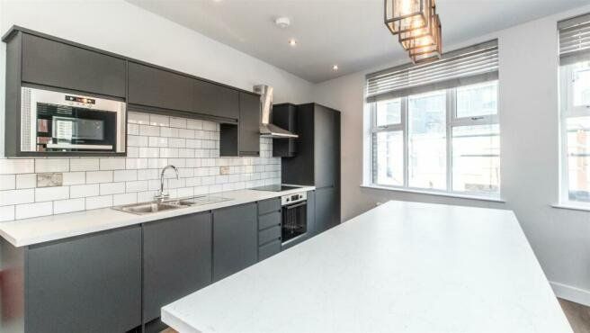 Property photo 1 of 16 Picture No. 11