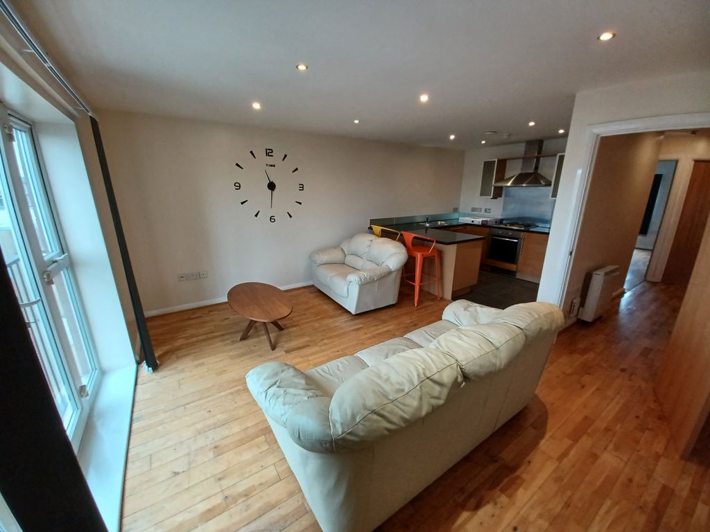 Property photo 3 of 9 Gallery
