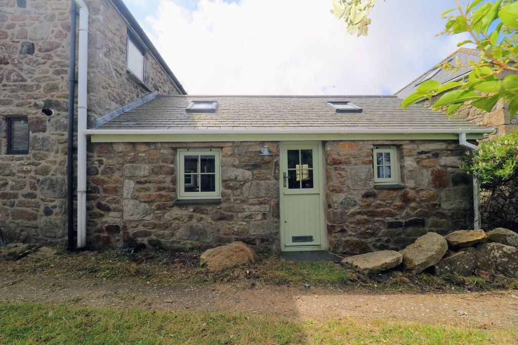 Property photo 2 of 3