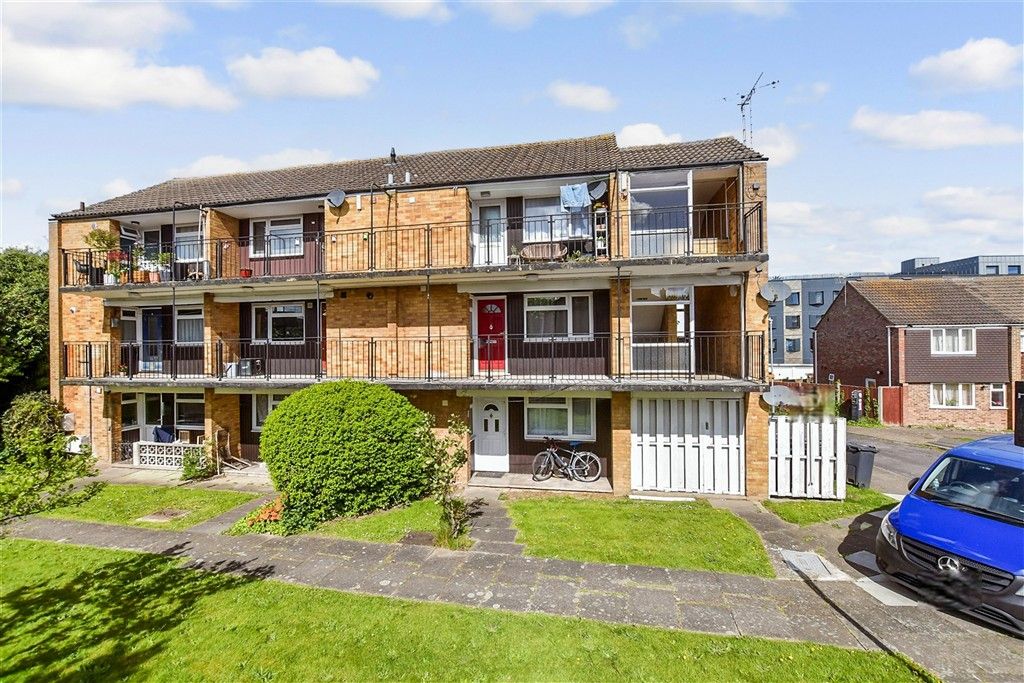 Property photo 2 of 3 External (Brochure)