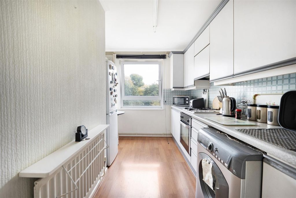 Property photo 3 of 13 Dsc01378.Jpg