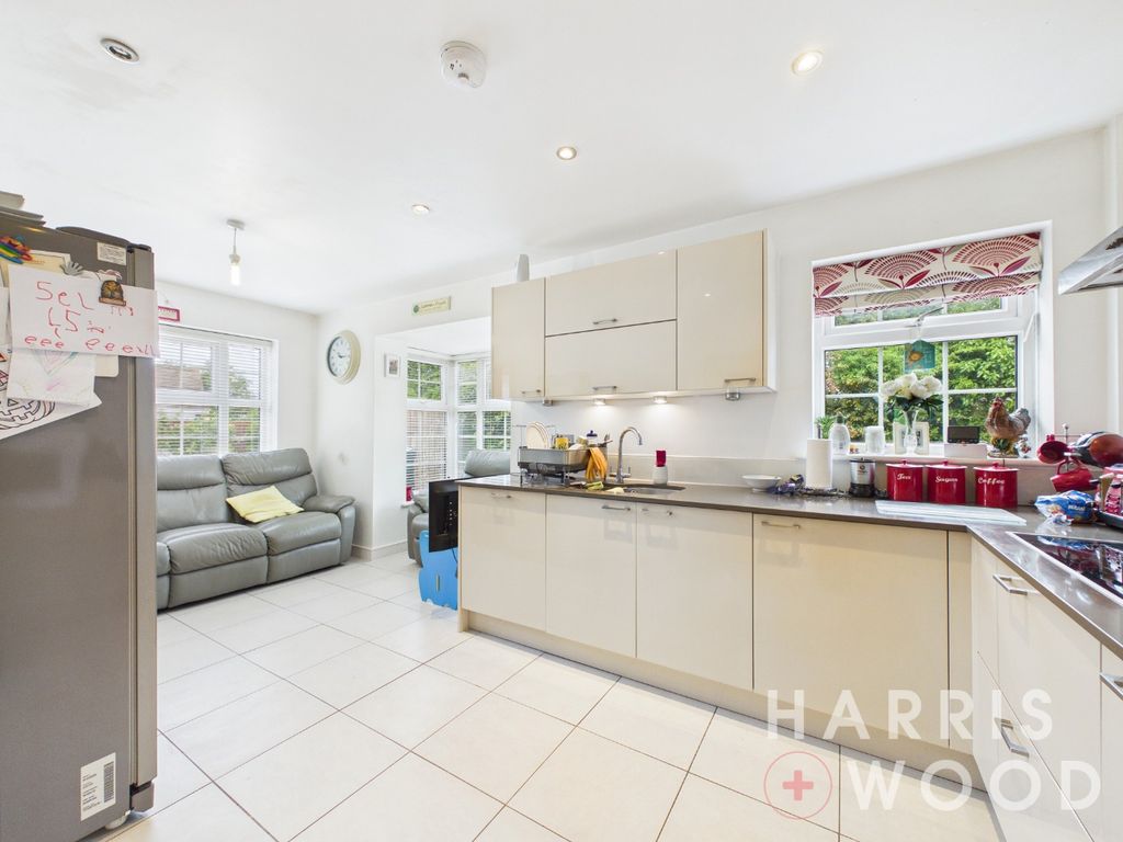Property photo 3 of 34 5214123