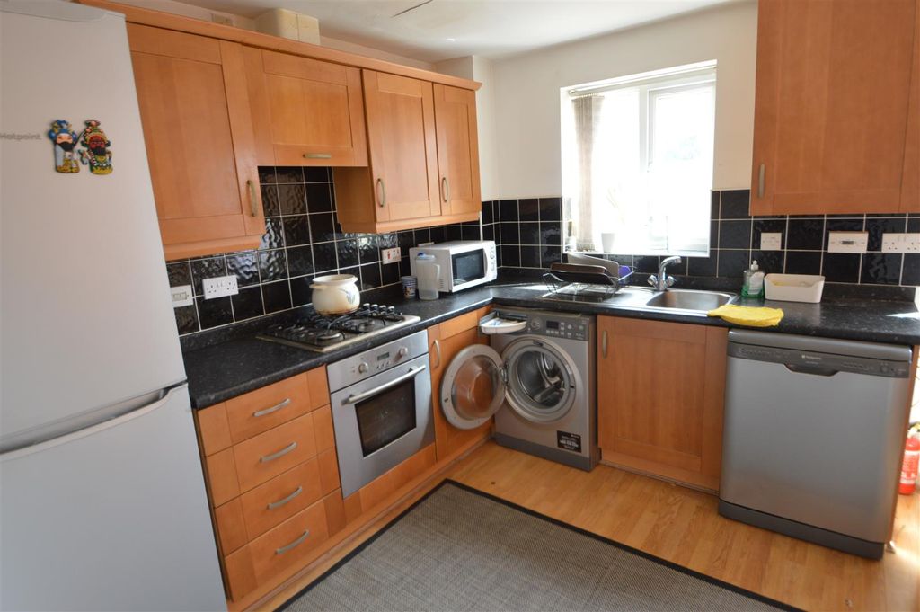 Property photo 3 of 14 19Pap-9.Jpg