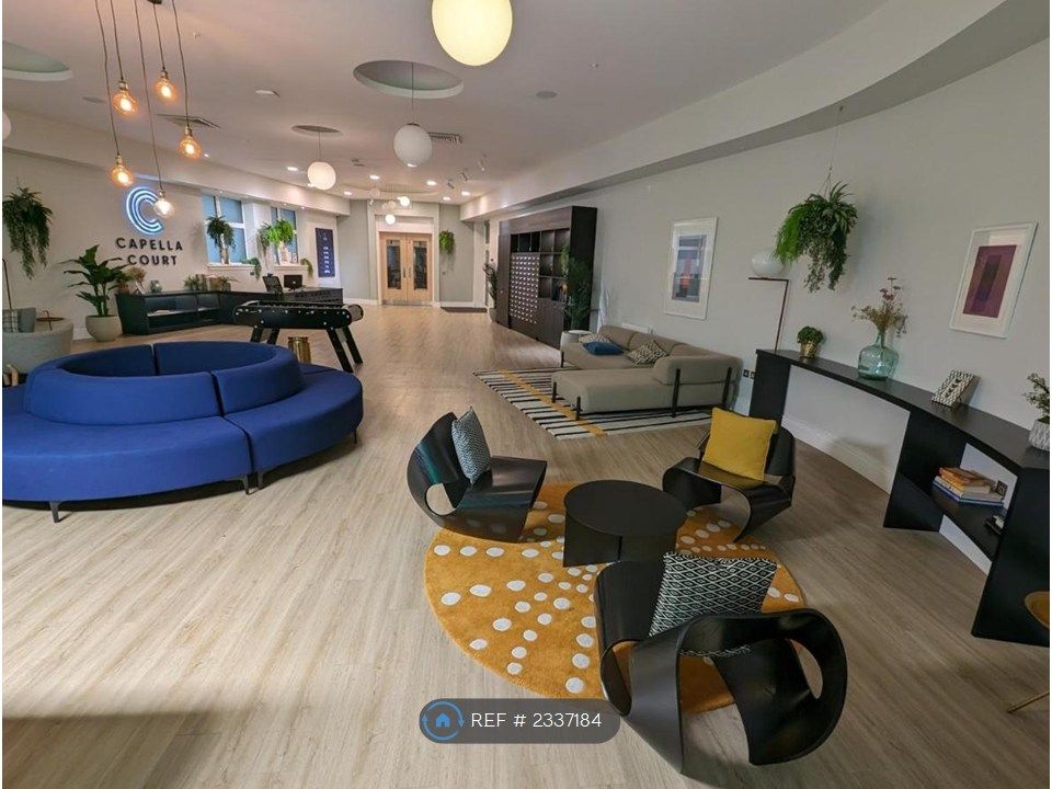 Property photo 3 of 17 Reception Lounge