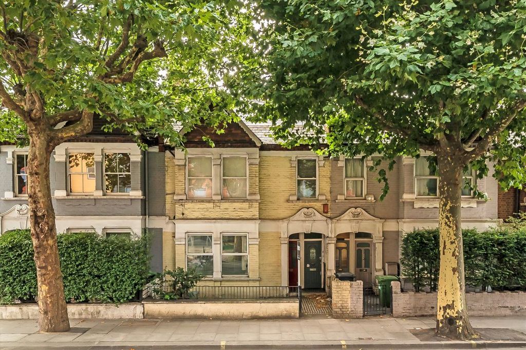 Property photo 1 of 7