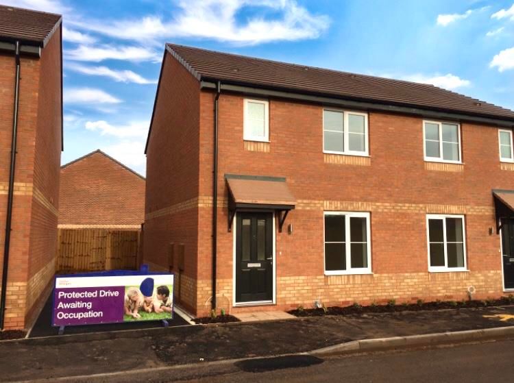 Property photo 1 of 11 Front