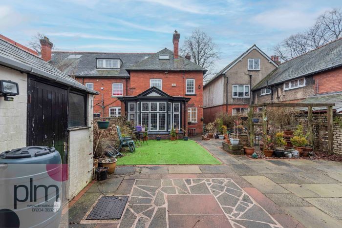 Property photo 1 of 49