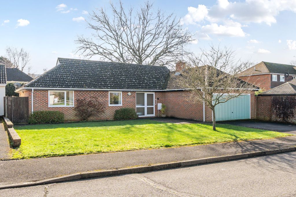 Property photo 1 of 20