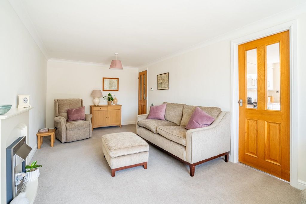 Property photo 2 of 12 Ra-11.Jpg