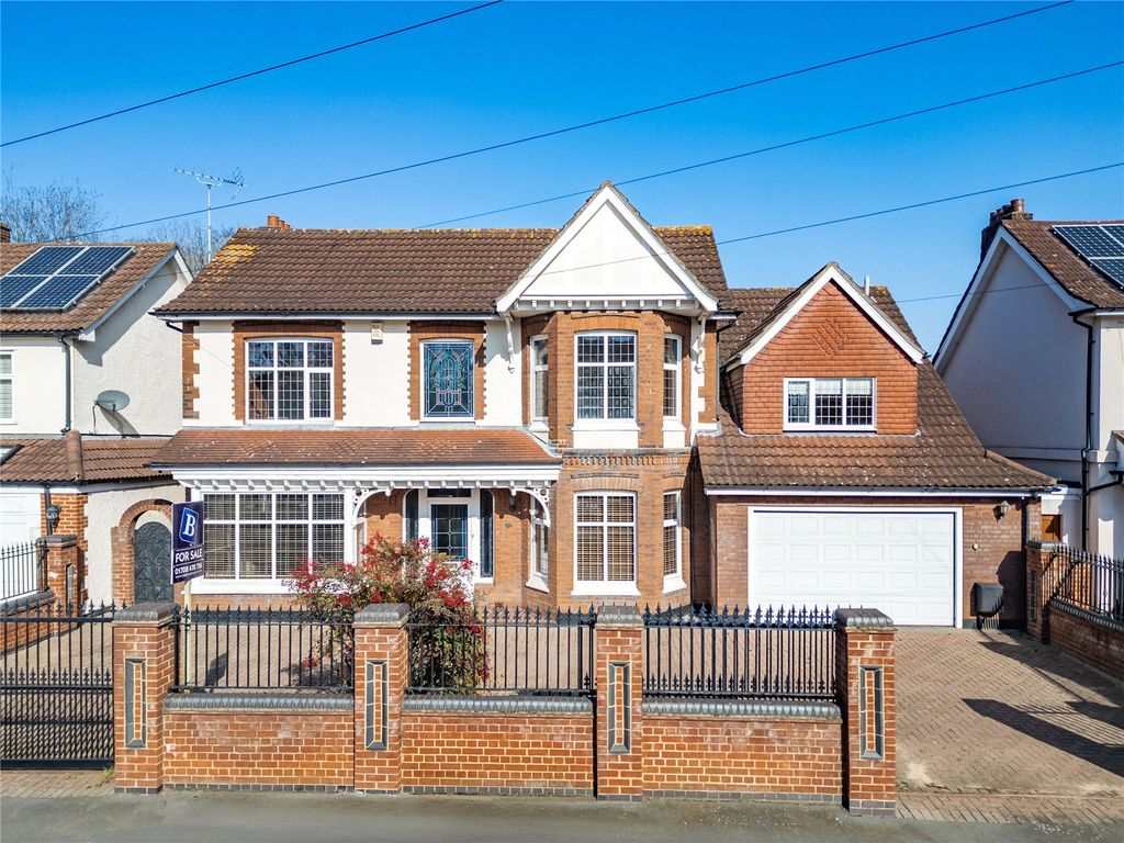 Property photo 1 of 22 Front