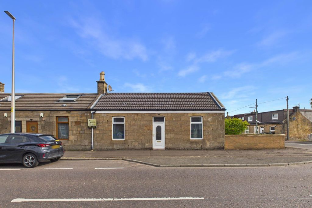 Property photo 1 of 28