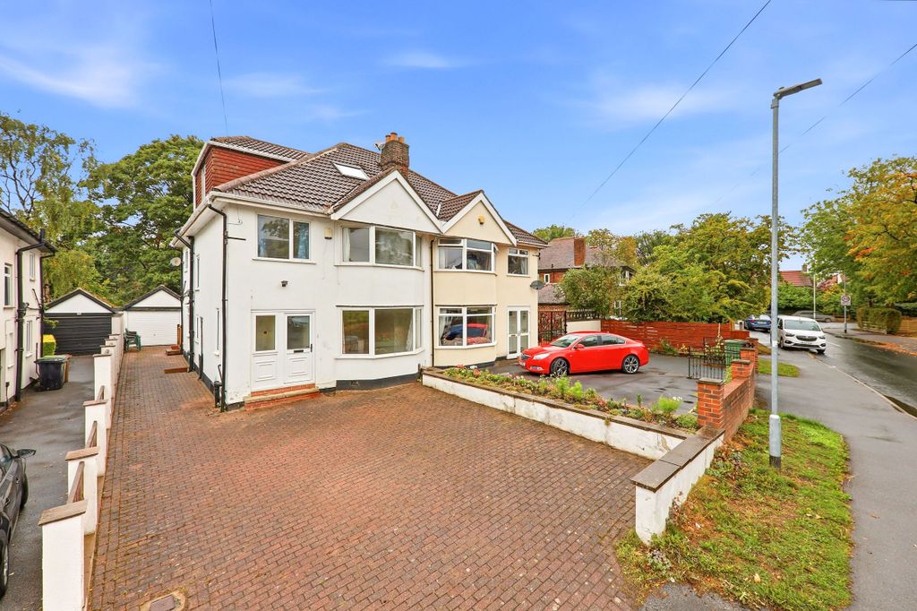 Property photo 1 of 33