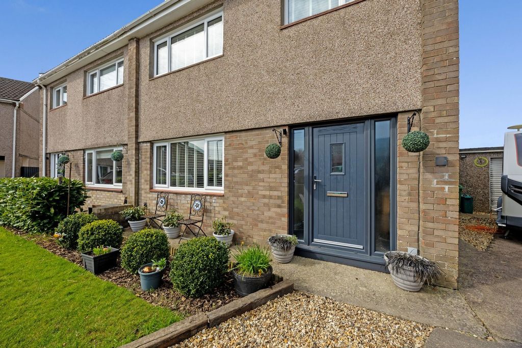 Property photo 3 of 36 Front Entrance