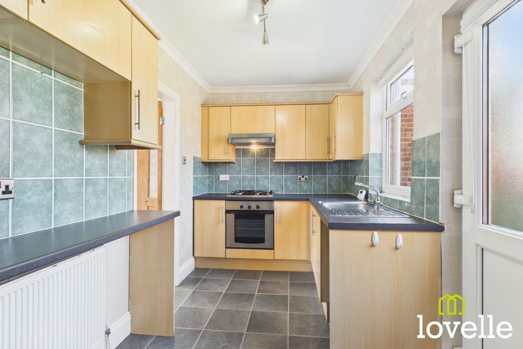 Property photo 2 of 14
