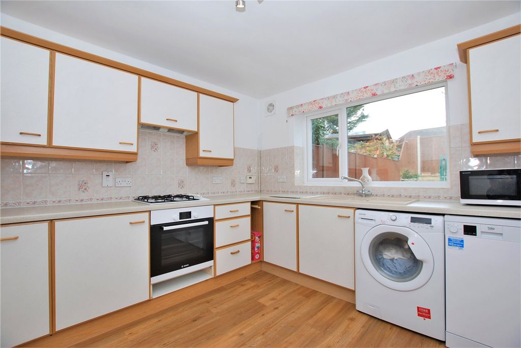 Property photo 2 of 8 Picture No. 06