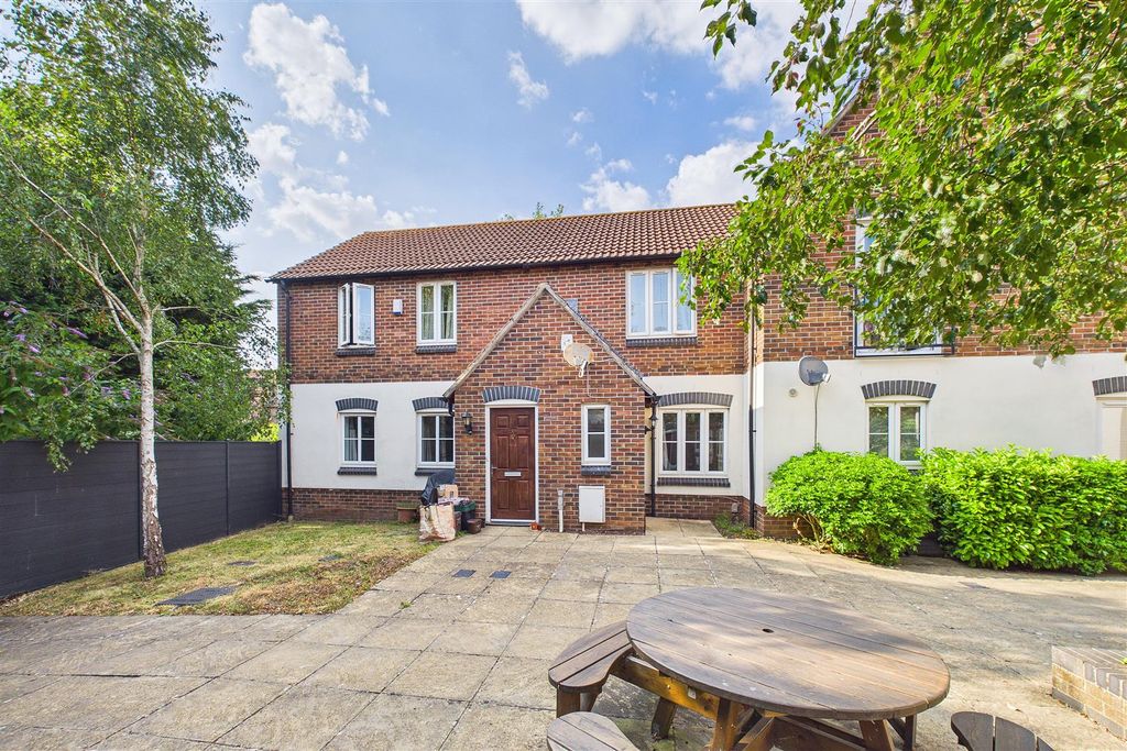Property photo 1 of 13