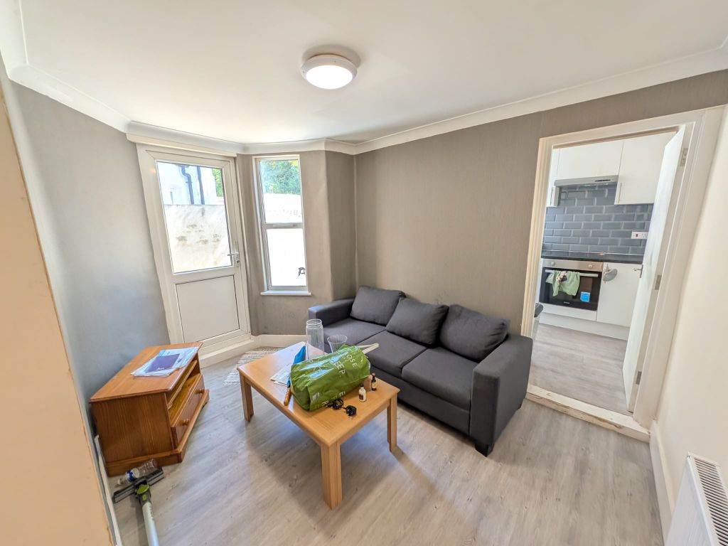 Property photo 2 of 18