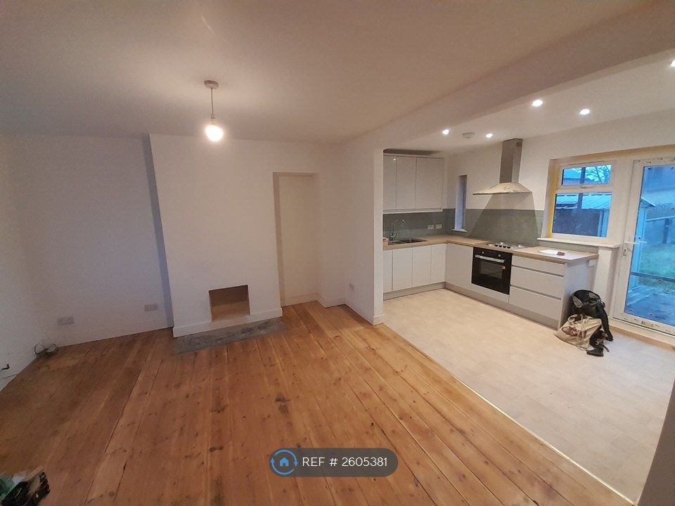 Property photo 3 of 12 Open View