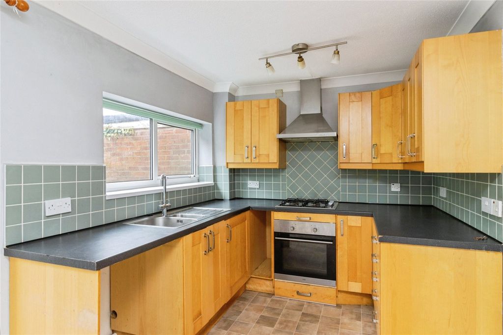 Property photo 2 of 16 Picture No. 05