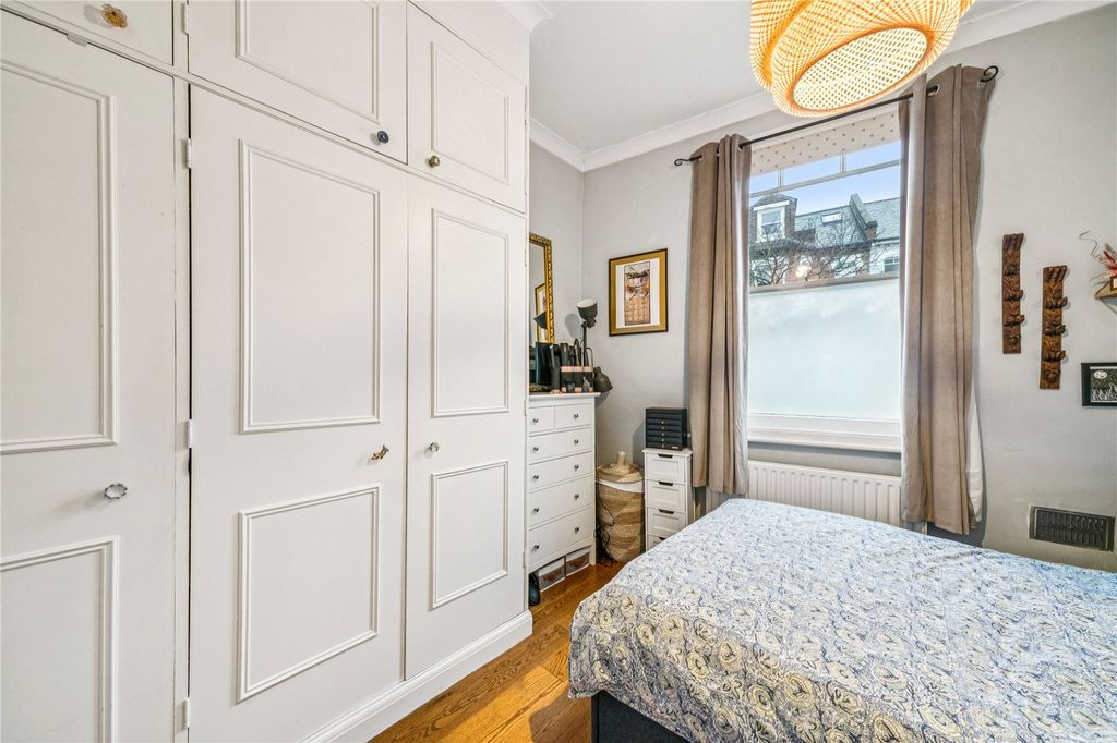 Property photo 2 of 6 Picture No. 05