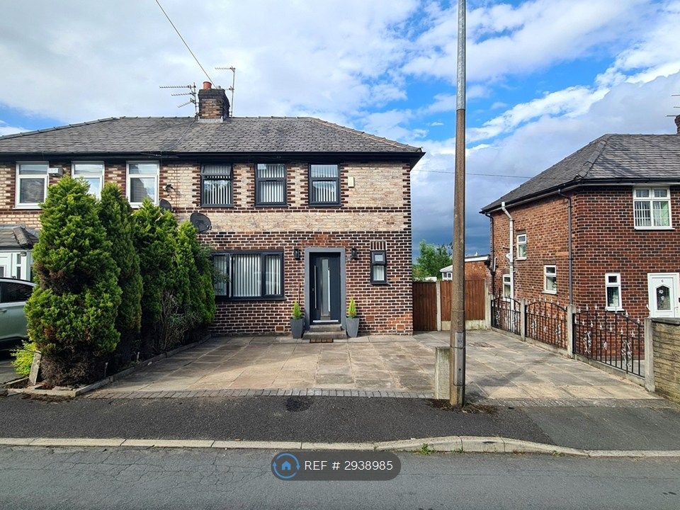 Property photo 2 of 30