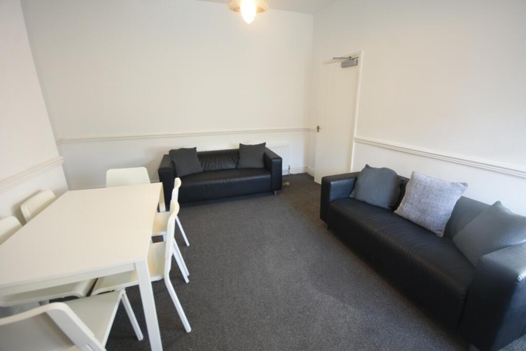 Property photo 2 of 10 71566_7377259_Img_01_0000.Jpeg