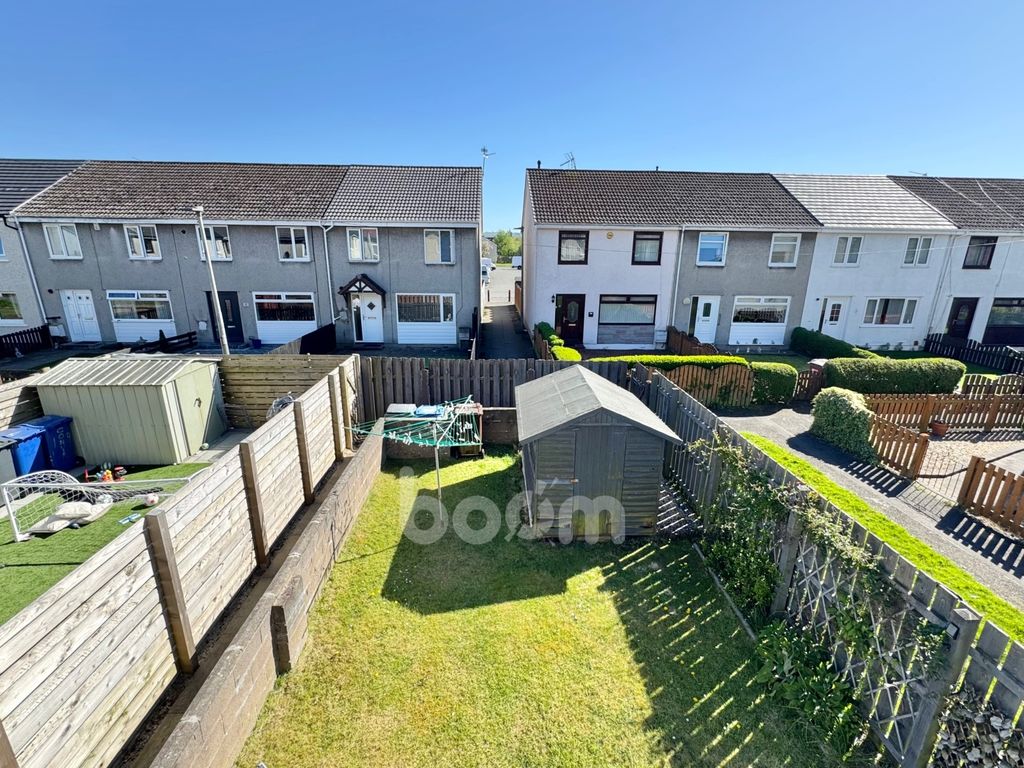 Property photo 3 of 22 Conval Way, Paisley Garden