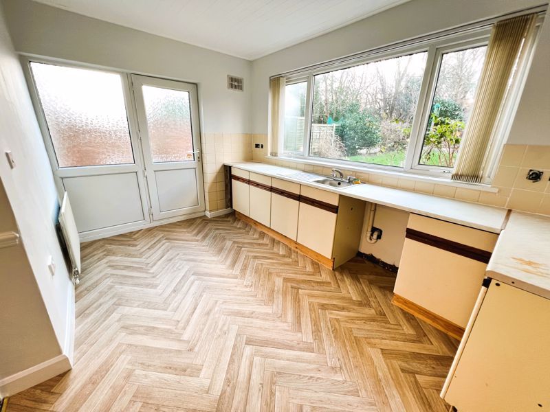 Property photo 3 of 12 Photo 7