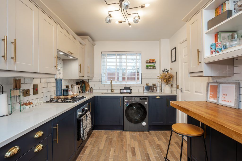 Property photo 2 of 25