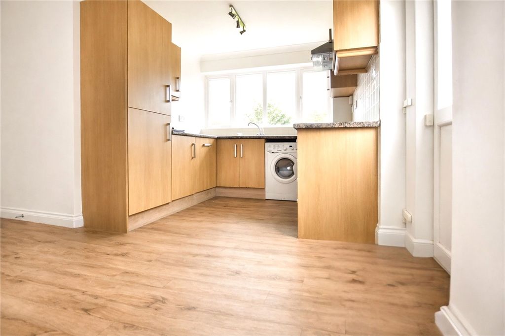 Property photo 3 of 13 Picture No. 05