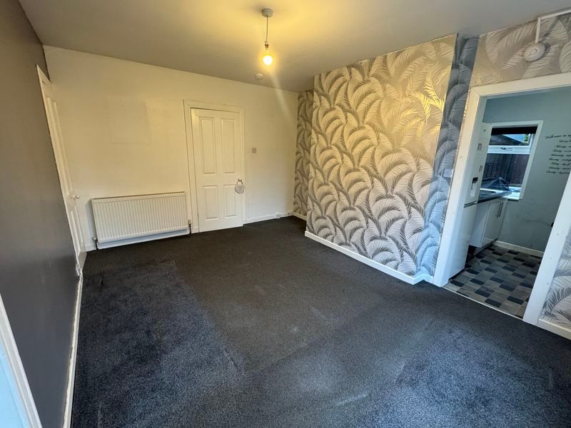 Property photo 3 of 17 Photo 17