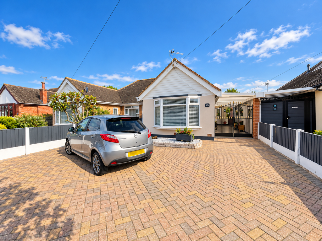 Property photo 1 of 38