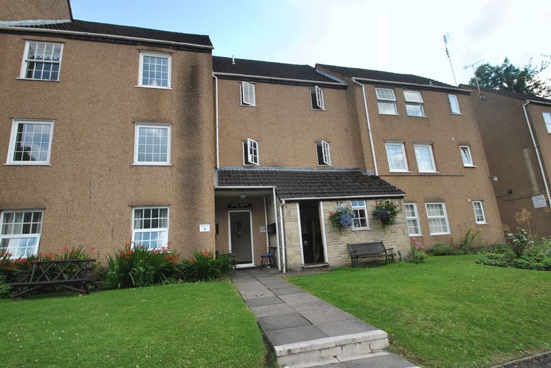 Property photo 1 of 4