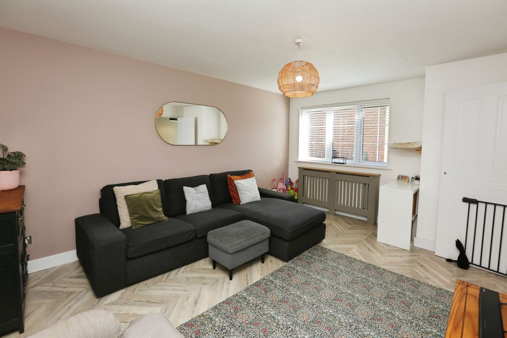 Property photo 3 of 17