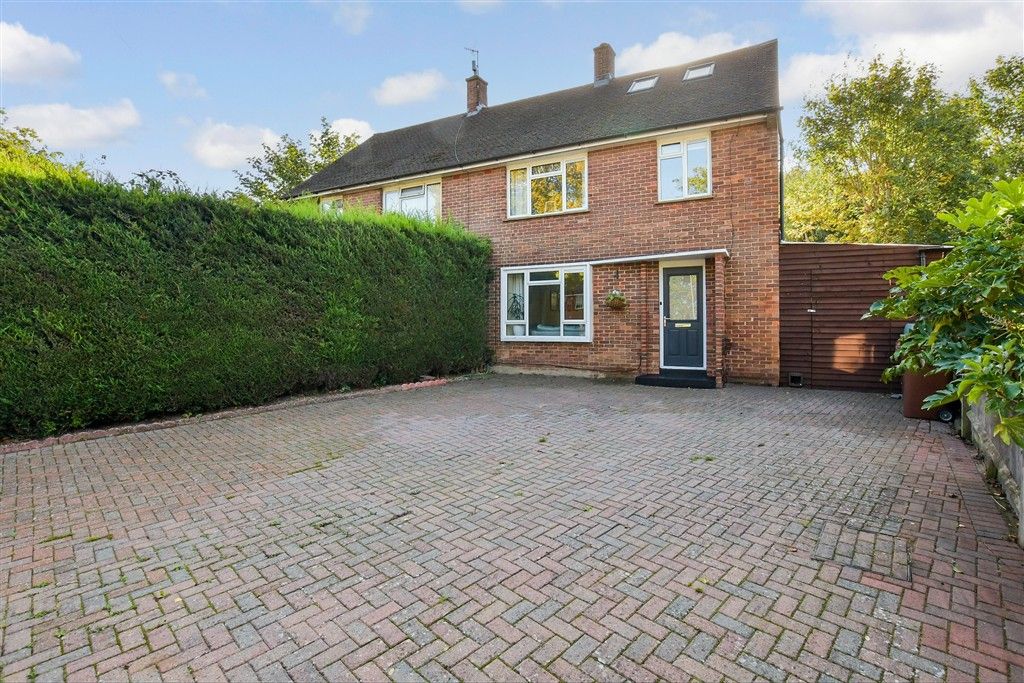 Property photo 1 of 15 External Feature;