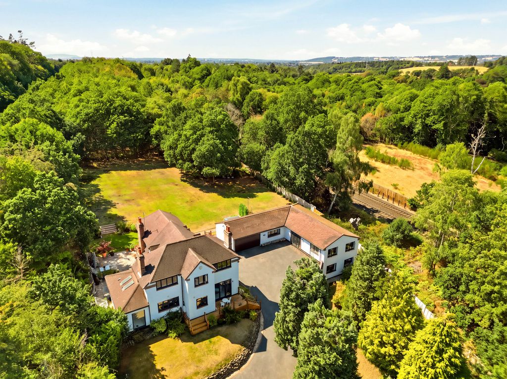 Property photo 3 of 50