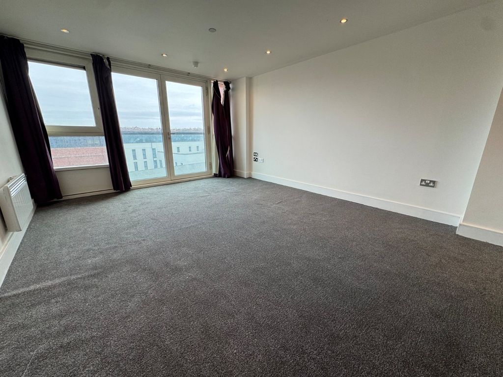 Property photo 2 of 9 Picture No. 06