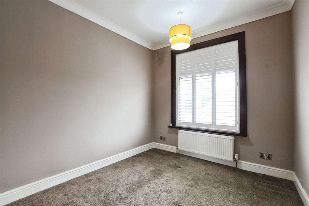 Property photo 2 of 17 Bedroom Two