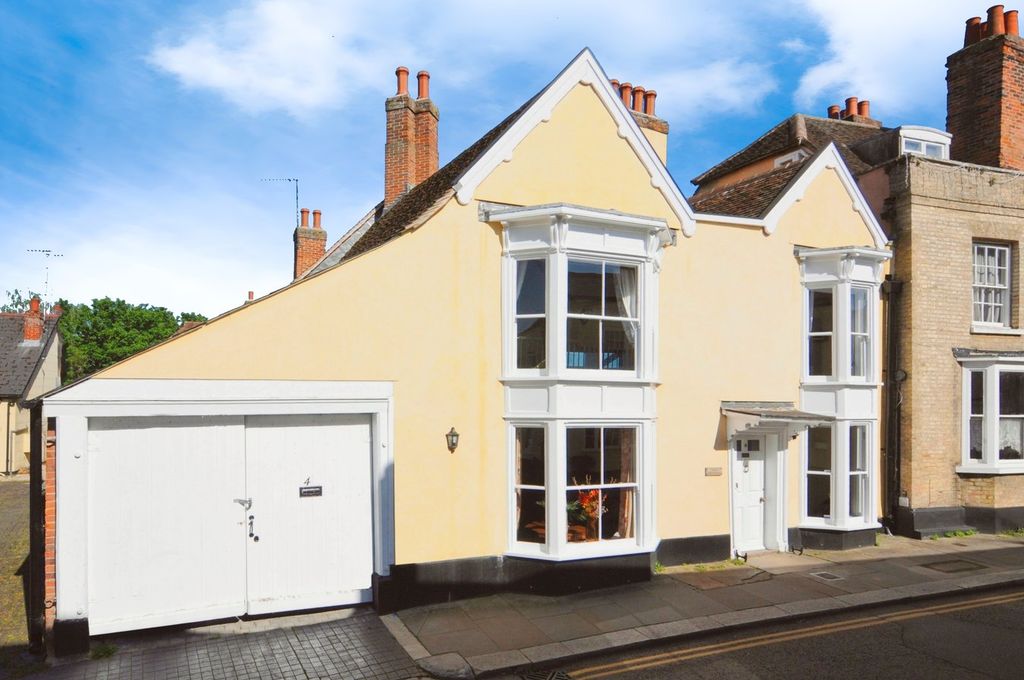 Property photo 1 of 34