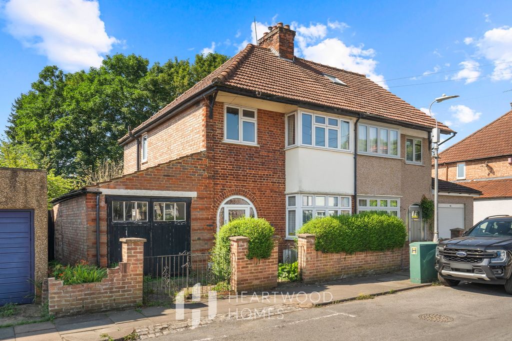 Property photo 1 of 13
