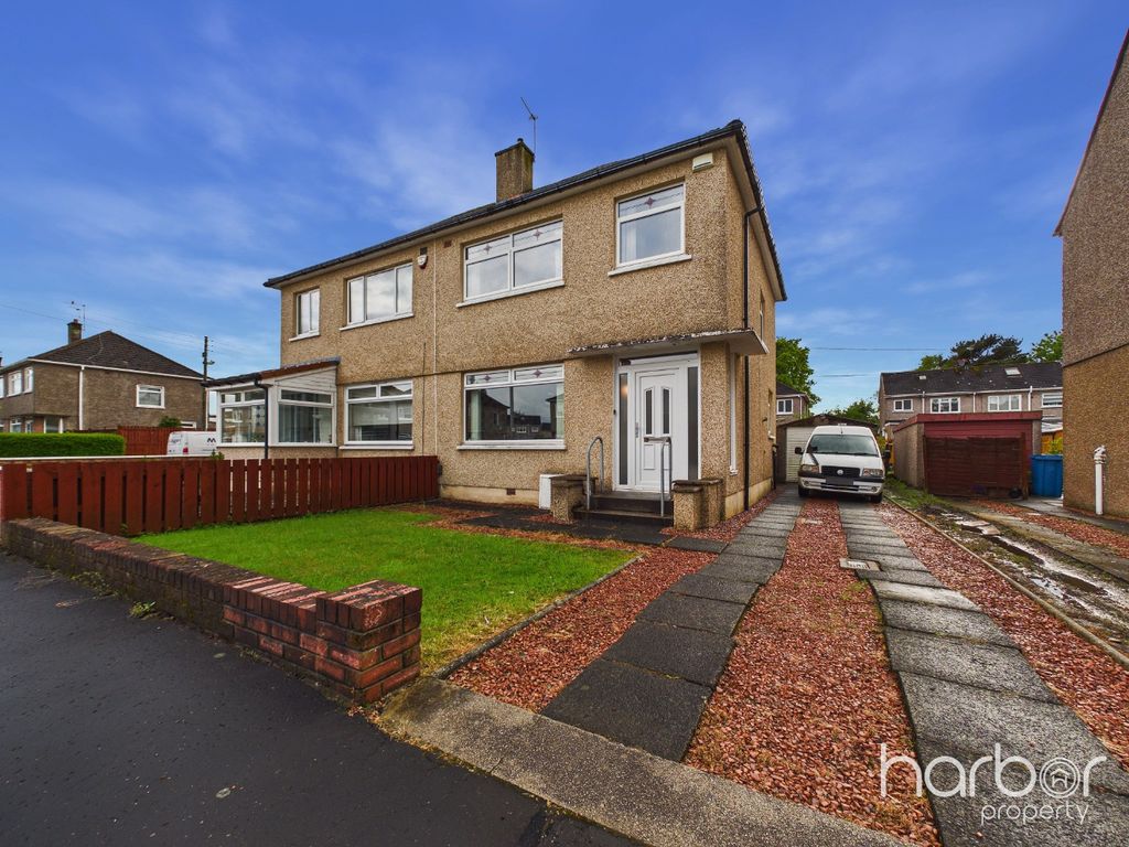 Property photo 2 of 18 5157554