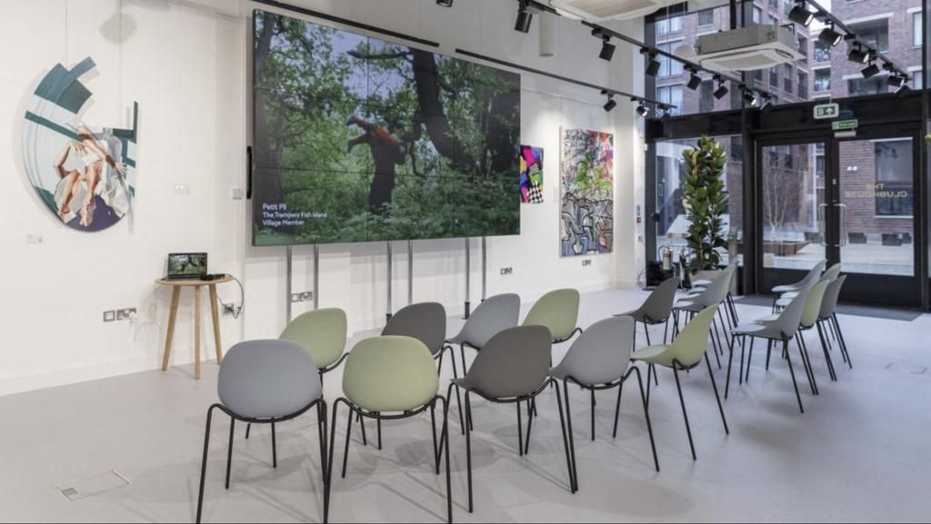 Property photo 2 of 11 Photo 2