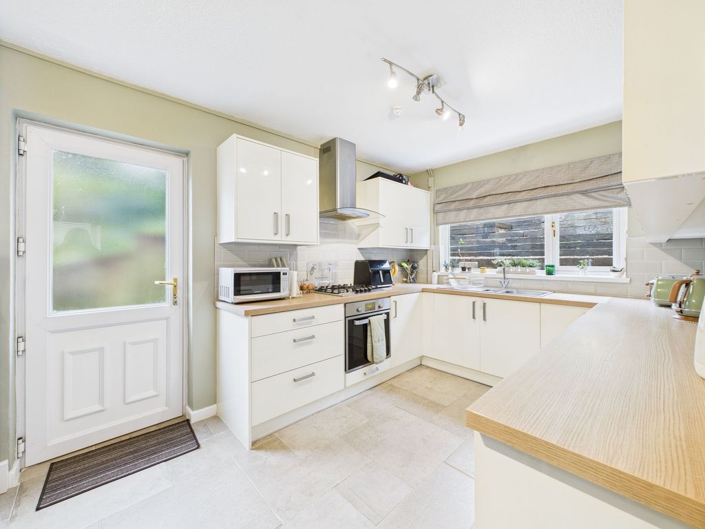 Property photo 2 of 42