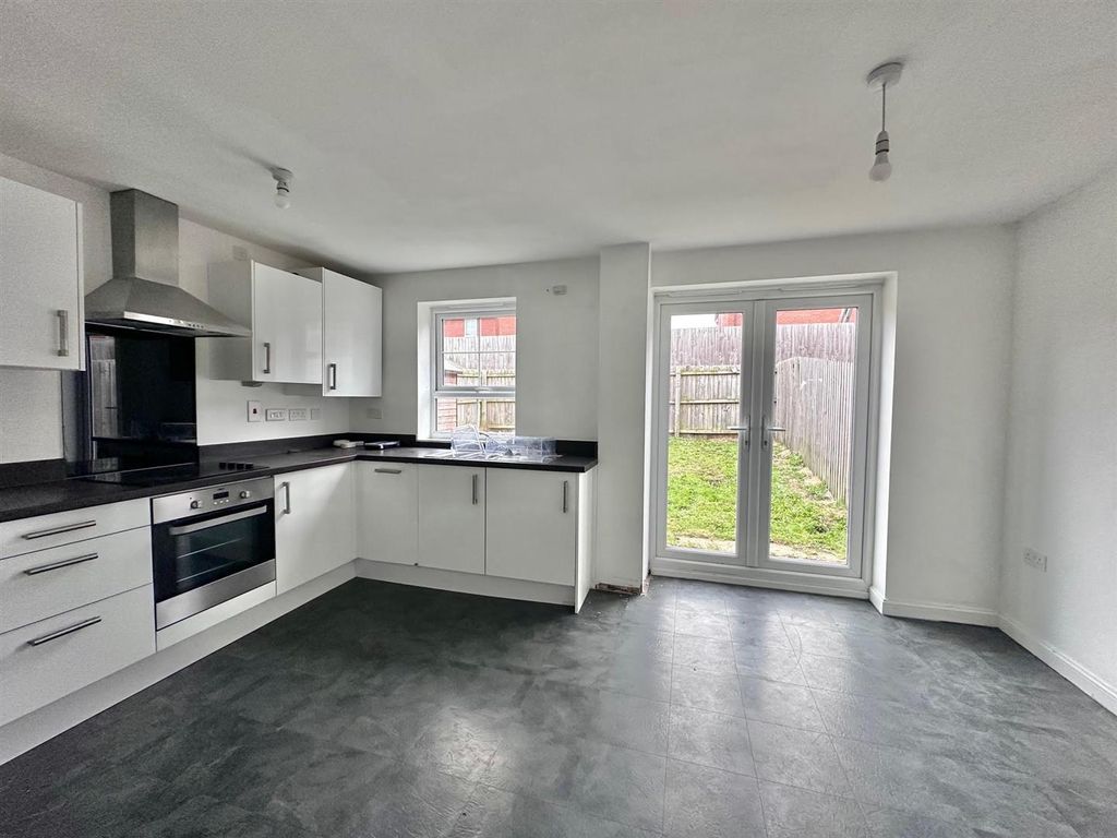 Property photo 3 of 18 Unnamed (9).Jpg